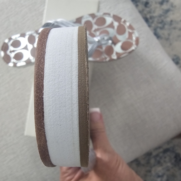 Coach sandals - Picture 3 of 4